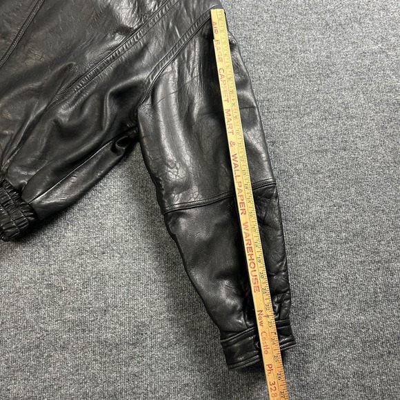 Wilsons Leather Jacket Mens Large Black Bomber Thinsulate Zip Pockets Insulated - Picture 8 of 8
